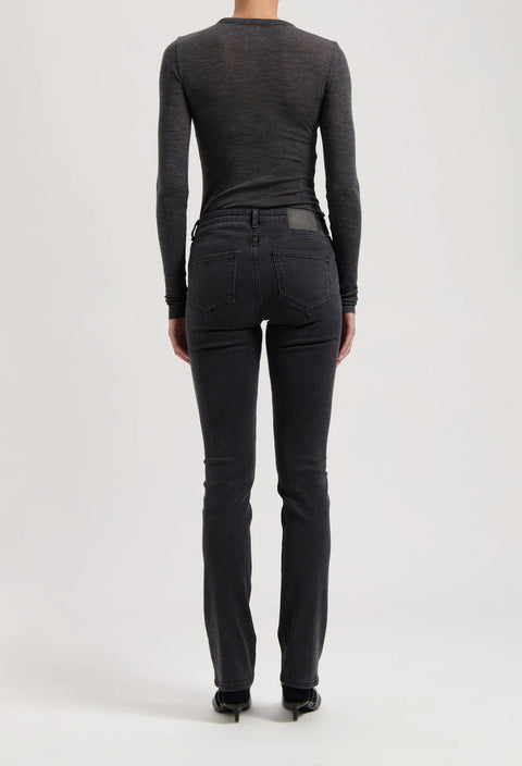 Faye Low Slim