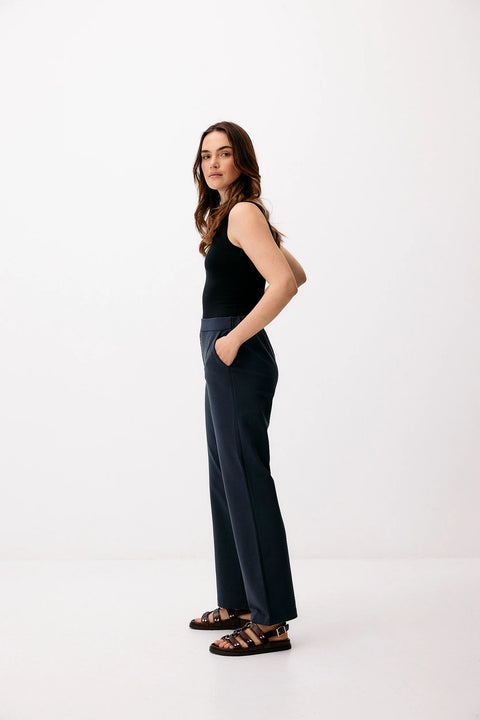 Neo Classic Tank Top