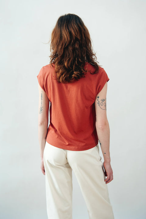 Isla Crew Tee