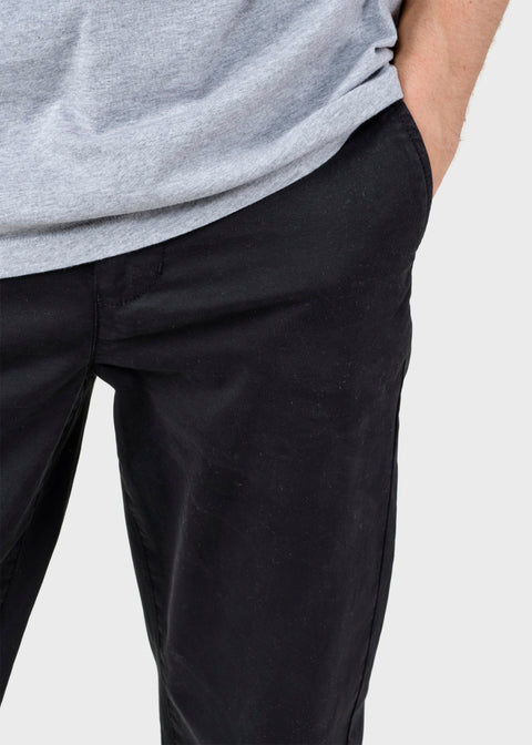 Allan Twill Pants – Detail der seitlichen Eingrifftasche und Verarbeitung
