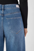 Ash Barrel Leg von Dawn Denim – Detail der Gesässtaschen