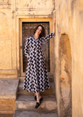 Cilla Dress von Komana in Black & Lavender – Kleid aus Bio-Baumwolle mit handgemachtem Blockprint
