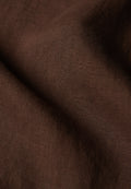 Helge Linen Pants von GIVN Berlin – Detail des Leinenstoffs mit natürlicher Struktur