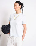 Boy Tee von Jan n June in Ice Blue – Relaxed Fit T-Shirt aus gebürsteter Bio Baumwolle, mit Rundhalsausschnitt