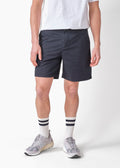 Jarvis Shorts von Klitmoller Collective in Navy – Shorts aus Bio-Baumwolle mit gerader Passform
