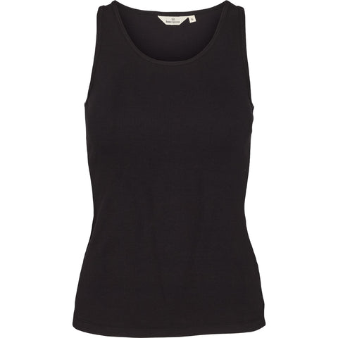 Ludmilla Tank Top von Basic Apparel – Detail des gerippten Jerseys aus Bio-Baumwolle
