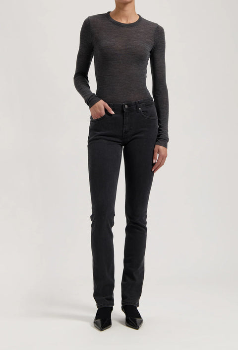 Faye Low Slim